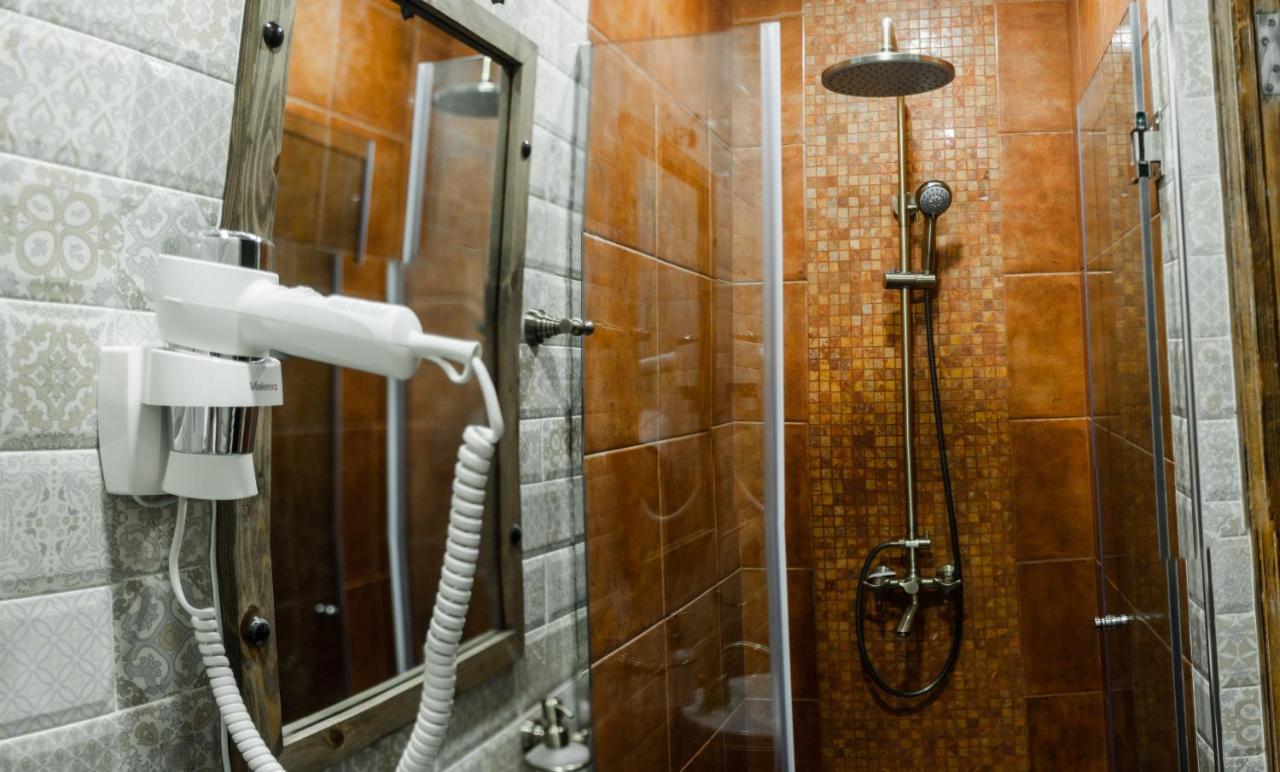 גיומרי Armoon Hotel מראה חיצוני תמונה